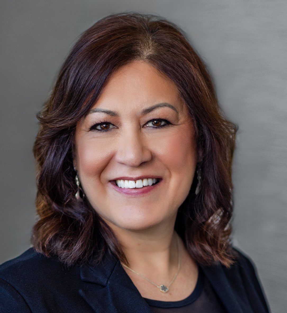 Headshot of Cristina Acosta