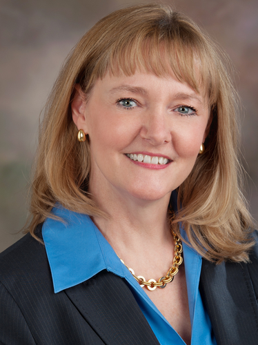 Headshot of Lin Edwards