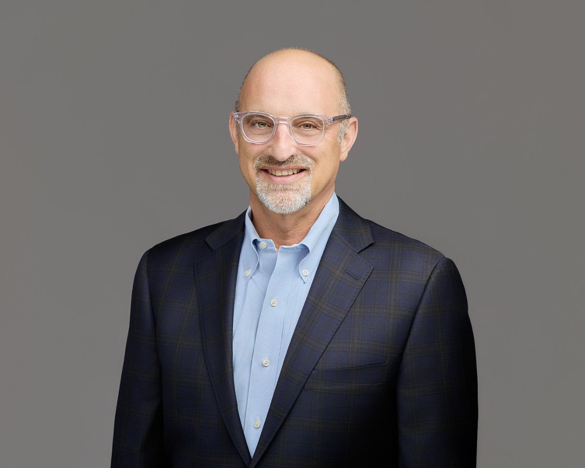 A professional headshot of Peter Kaplan, Senior Advisor of SilverStead Partners LLC in EVANSTON, IL